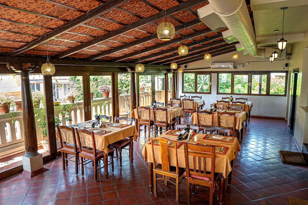 Le Chateau Pondicherry Exterior photo