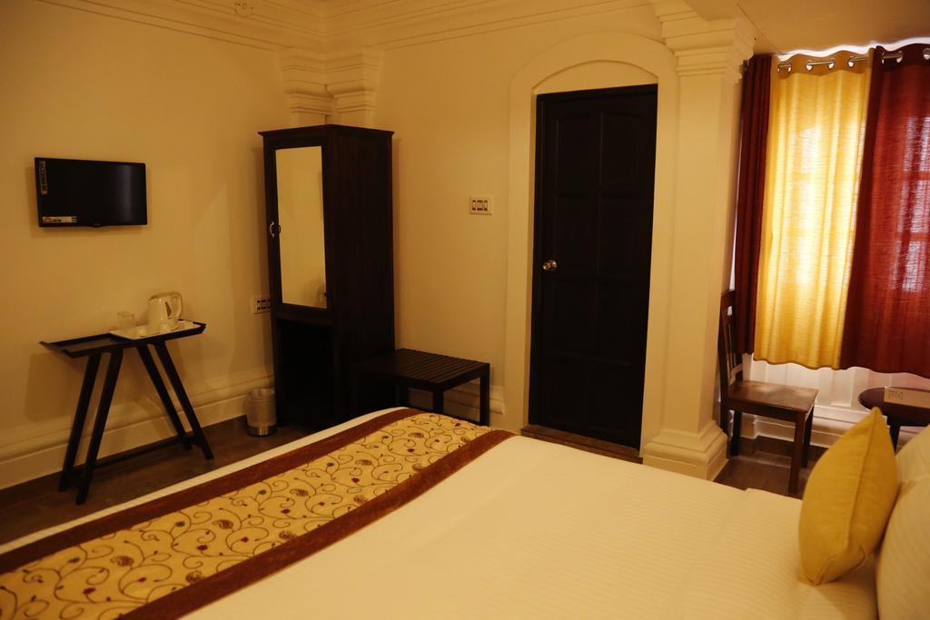 Le Chateau Pondicherry Exterior photo